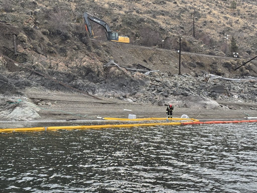 Crews respond to the scene of a train that derailed along Kamloops Lake