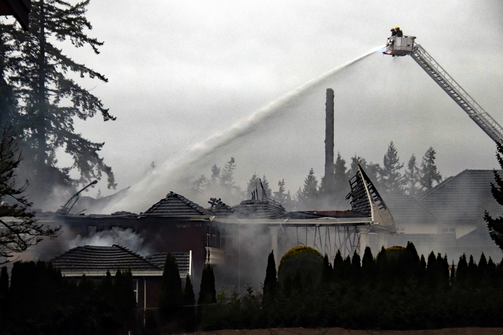 Fatal house fire in Surrey claims man’s life Fatal house fire in Surrey claims man’s life