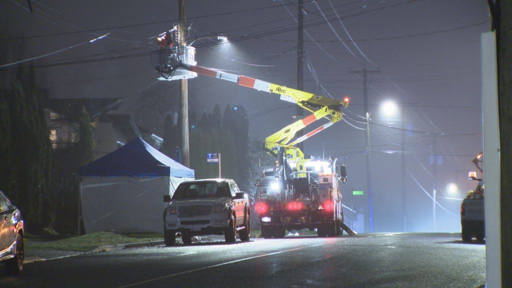 One person dies in house fire in Burnaby
