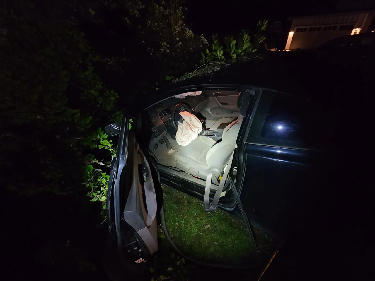 Port Moody Police stop impaired 19-year-old ‘N’ driver after crash with full car