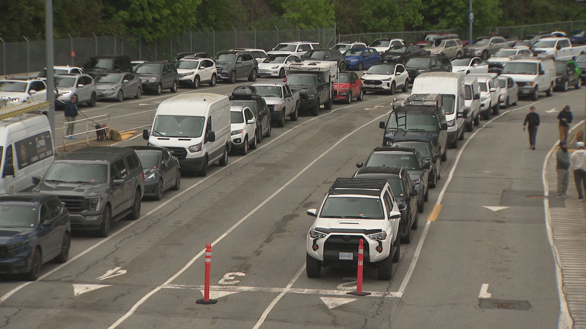 Vehicles are seen lined up at the BC Ferries Horseshoe Bay Terminal on Friday May 15, 2026. (CityNews Image)