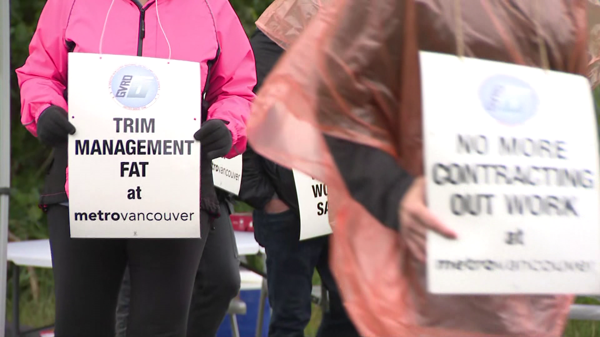 Metro Vancouver outside workers begin full-scale strike