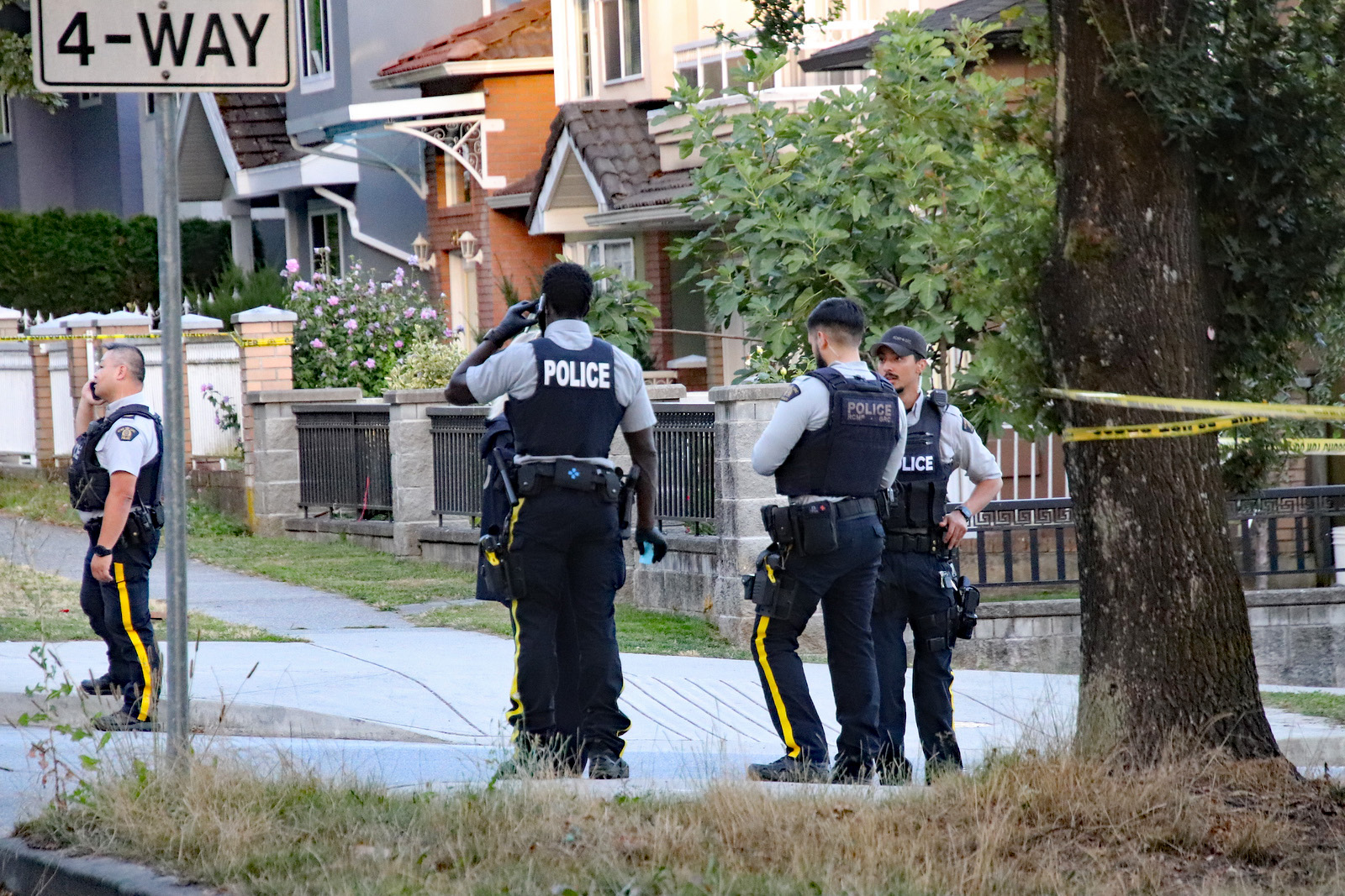 Pedestrian dead after crash in North Burnaby, RCMP says